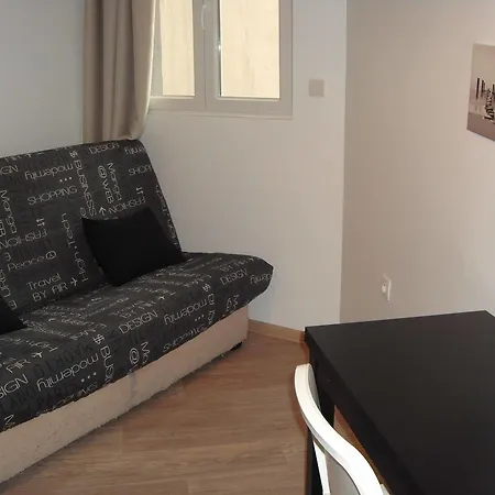 Sejour Apartment *